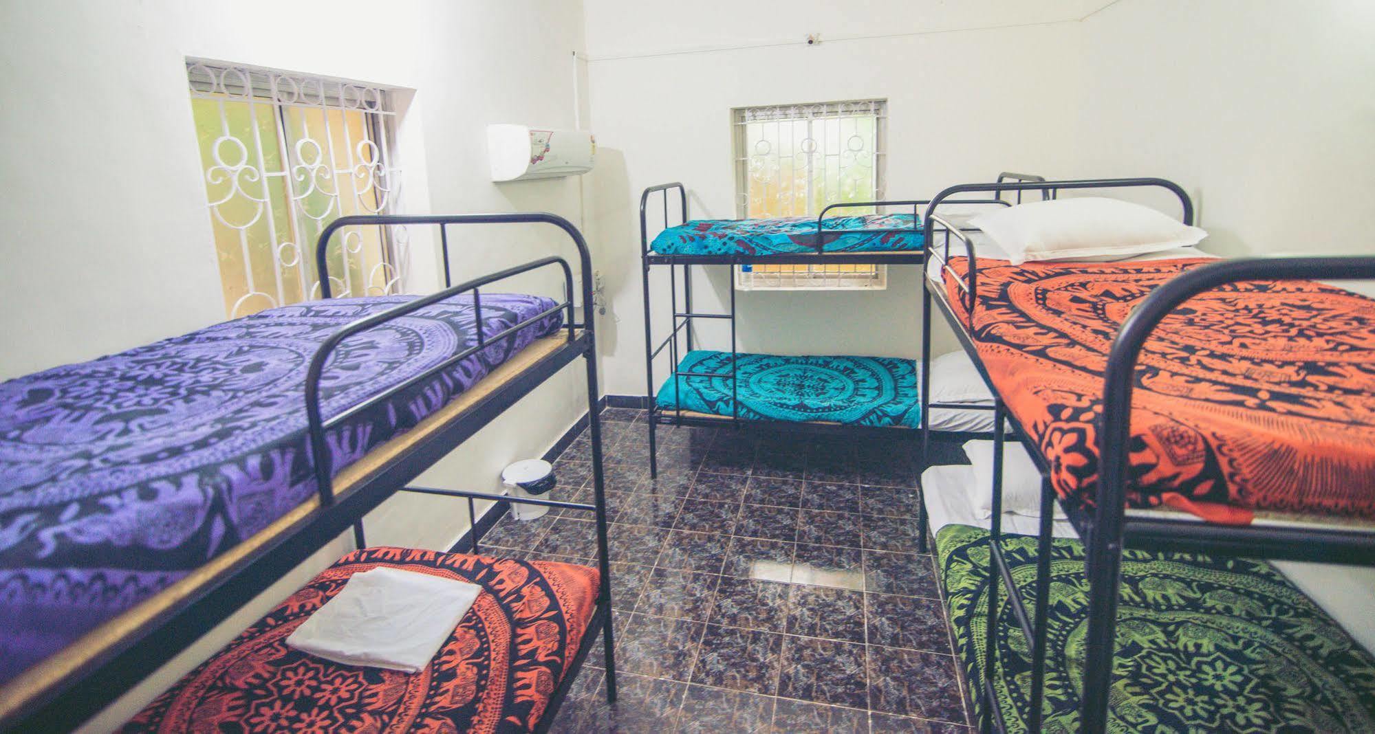 Anjuna By Roadhouse Hostels Goa Esterno foto