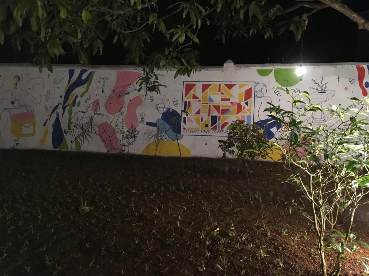 Anjuna By Roadhouse Hostels Goa Esterno foto